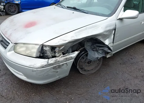 2000 Toyota Camry Le V6 из США, поврежденный, VIN 4T1BF22K4YU098726